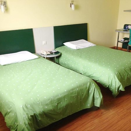 Homeinns Hotel Хойчжоу Екстер'єр фото