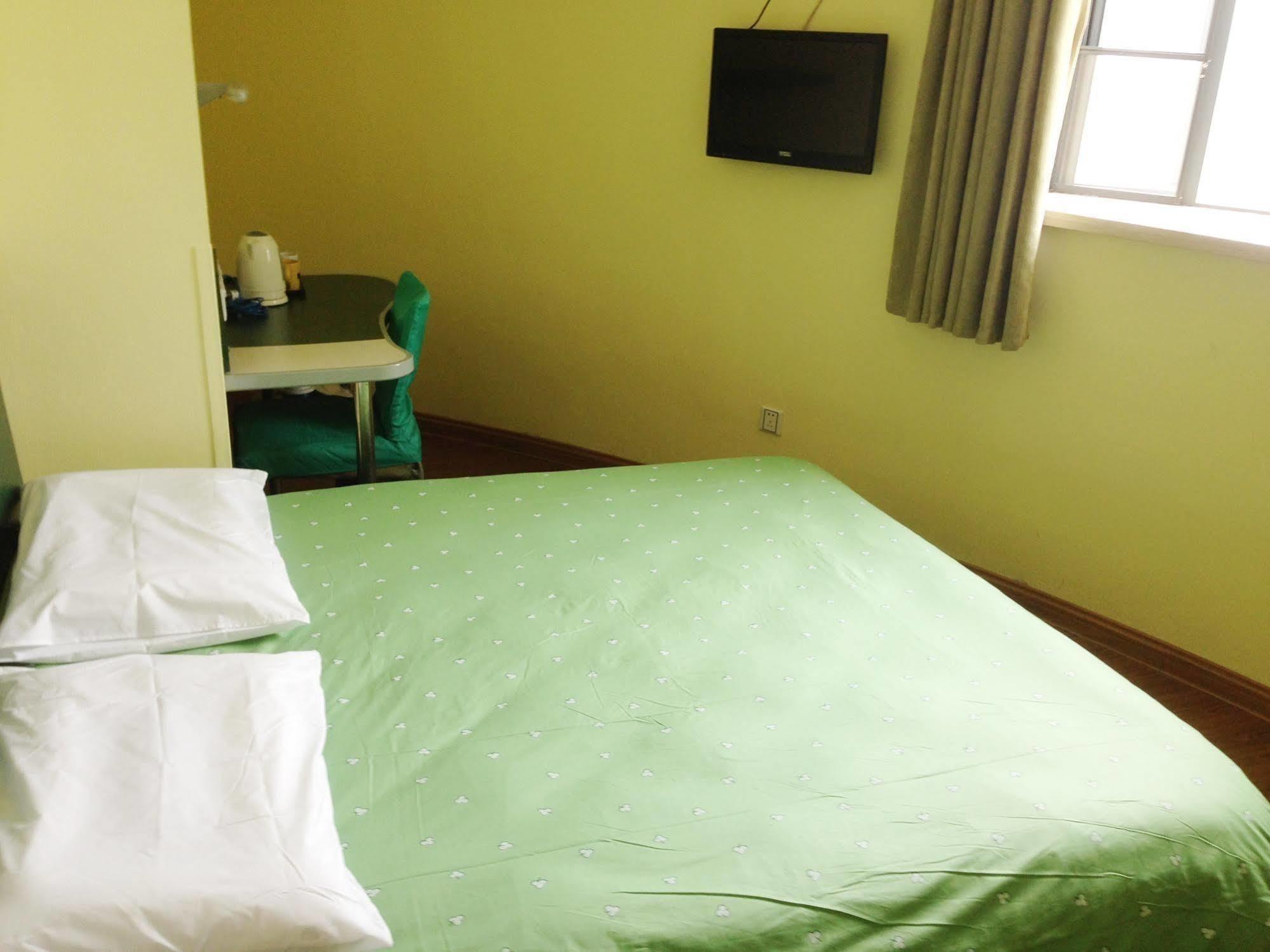 Homeinns Hotel Хойчжоу Екстер'єр фото