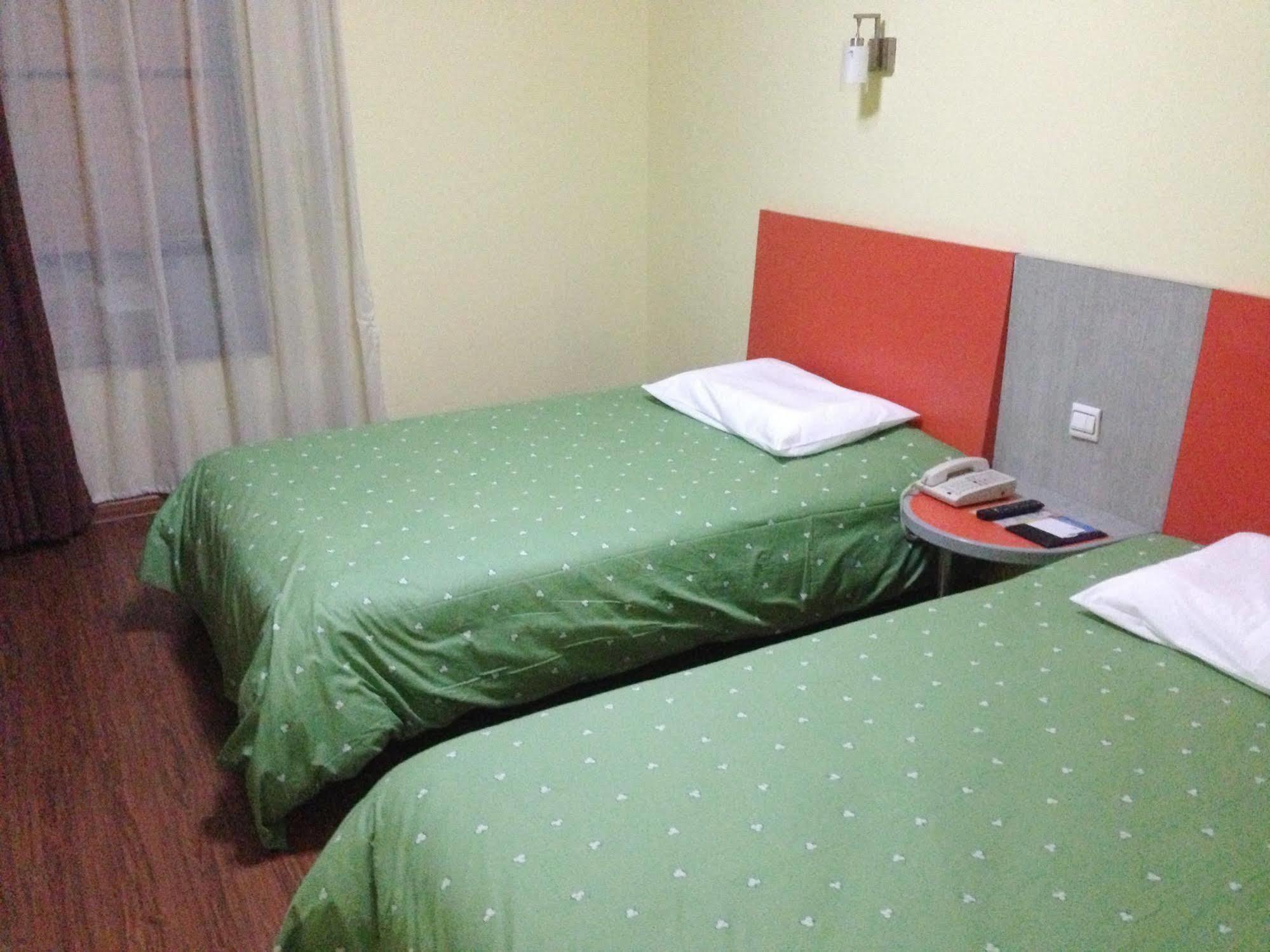 Homeinns Hotel Хойчжоу Екстер'єр фото