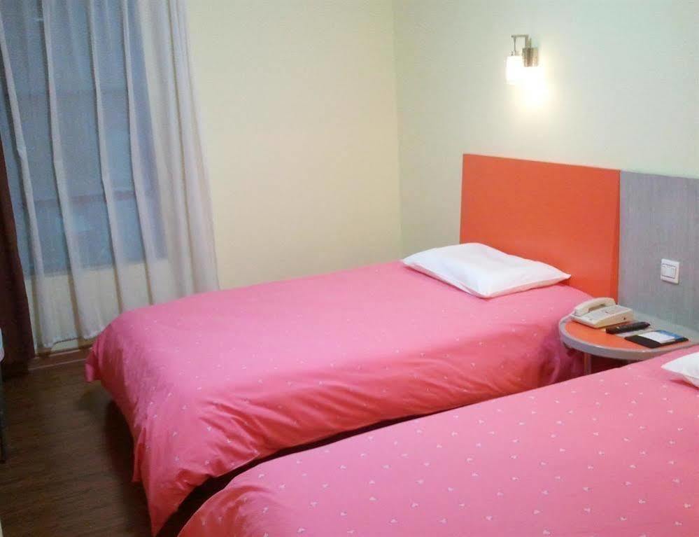 Homeinns Hotel Хойчжоу Екстер'єр фото