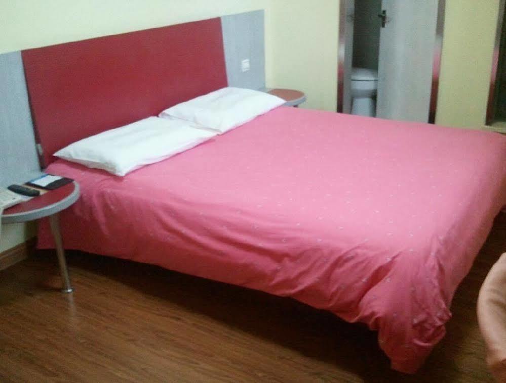 Homeinns Hotel Хойчжоу Екстер'єр фото