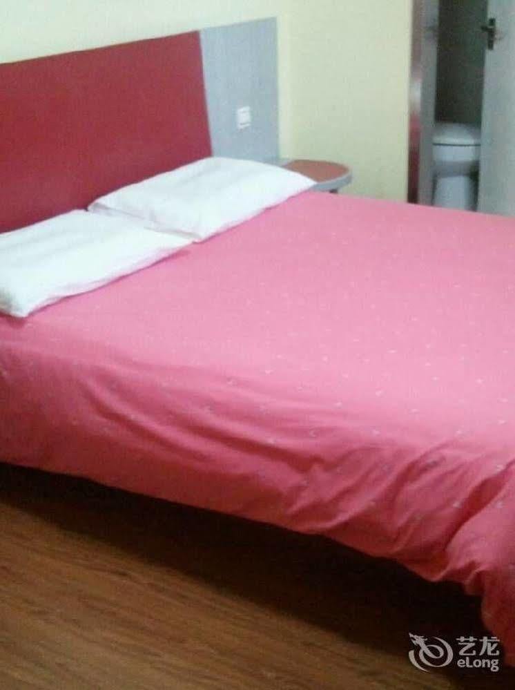 Homeinns Hotel Хойчжоу Екстер'єр фото